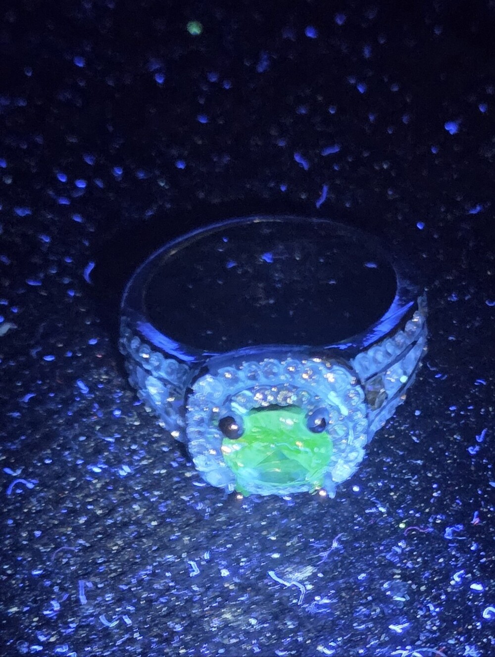 Uranium Cz Ring